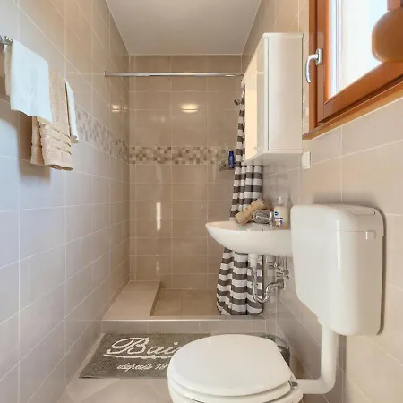 Mihael - Roj540 By Interhome Žminj