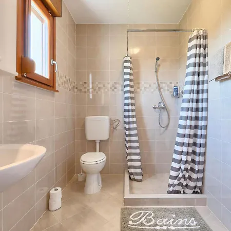 Mihael - Roj540 By Interhome *